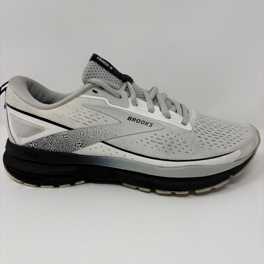 Brooks Trace 3 Womens Size 8 Wide Grey Black Running Shoes (1204011D191)
